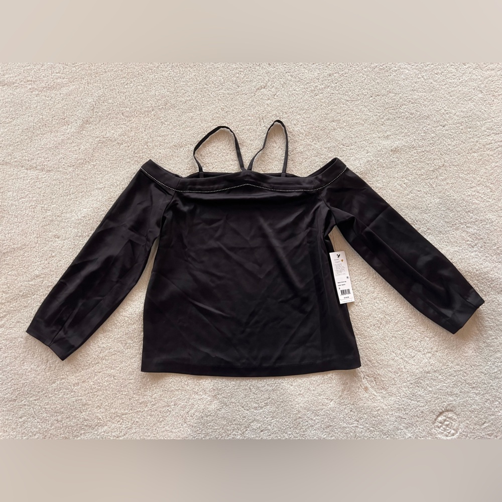 Black Long Sleeve Off-Shoulder Top
